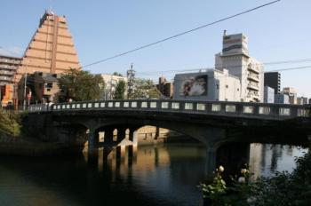 画像(350x232)・拡大画像(640x426)